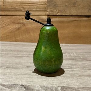 Green Pear-Shaped Pepper Grinder